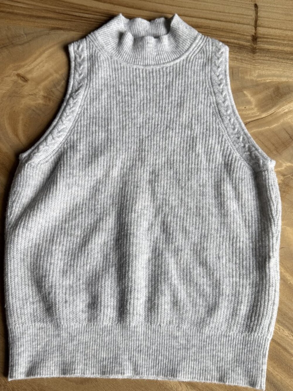 White House Black Market Gray Ribbed Mock Neck Sleeveless Sweater Top SP